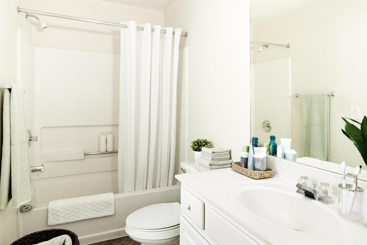 Intown Suites Extended Stay Atlanta Ga - Снеллвілл Екстер'єр фото