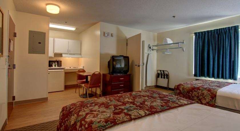 Intown Suites Extended Stay Atlanta Ga - Снеллвілл Номер фото